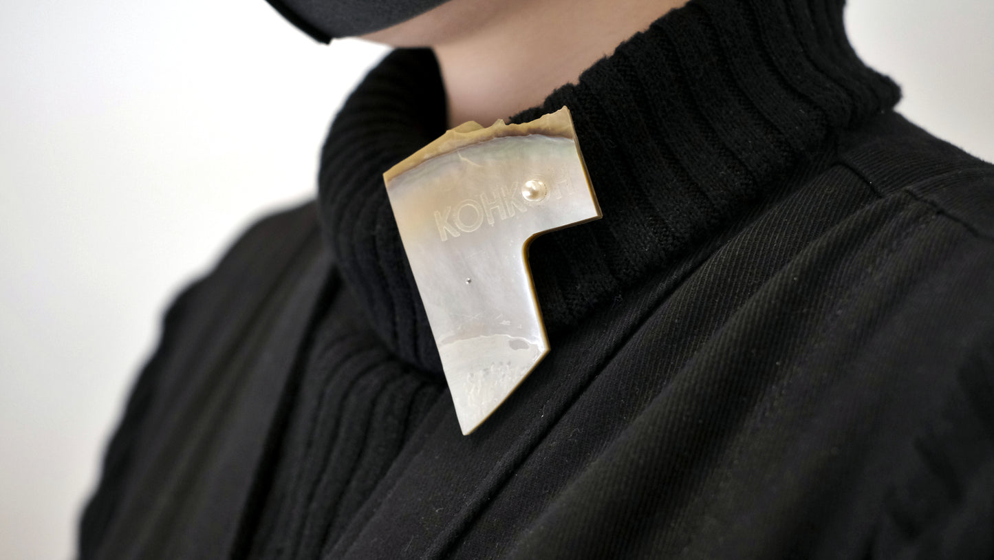 Laser_ Pin brooch