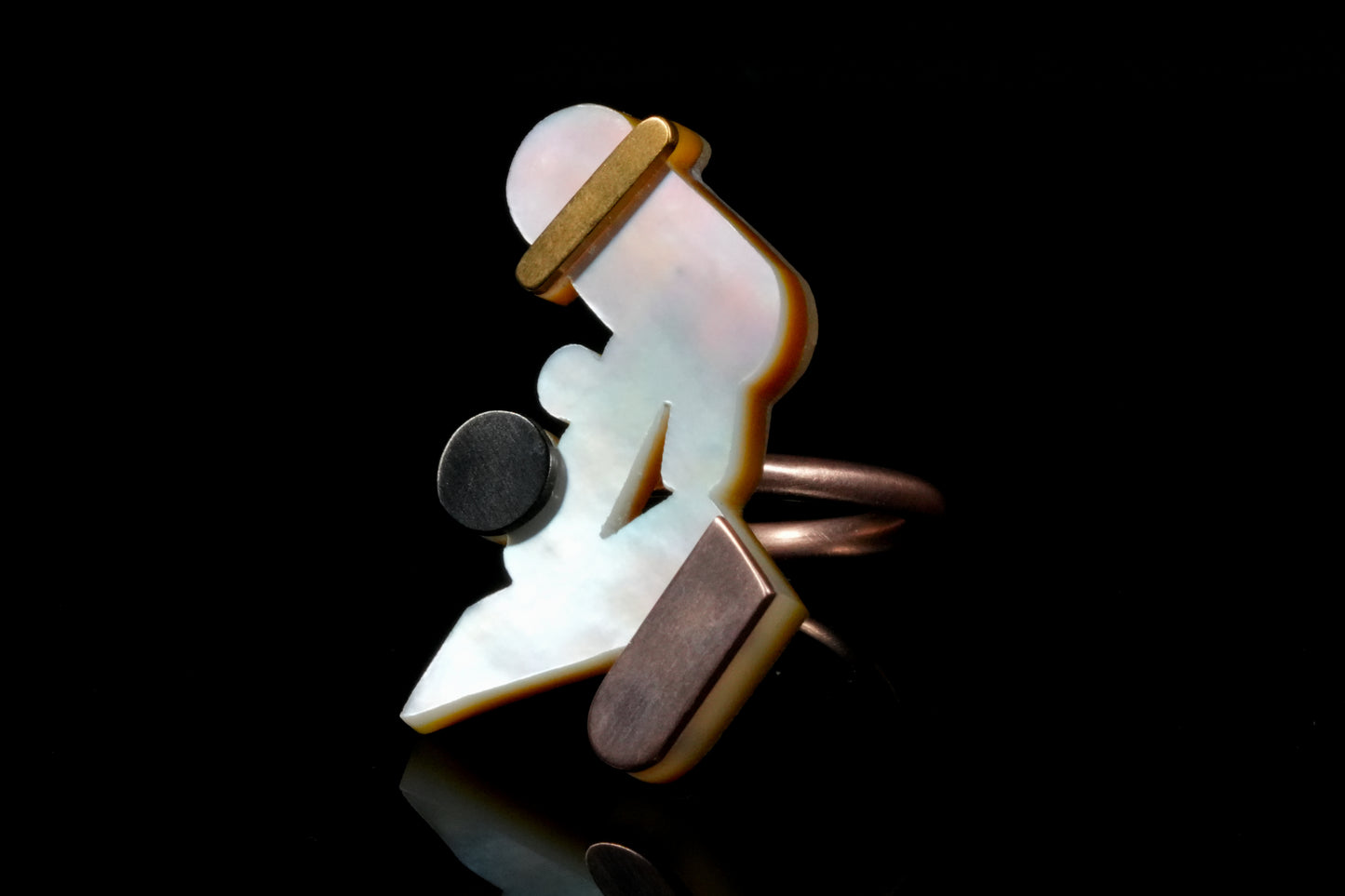 Form_ ring_ no4