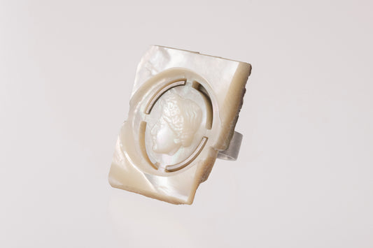 Cut_ Cameo_ Ring_ no1