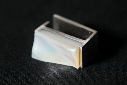 Ear cuff