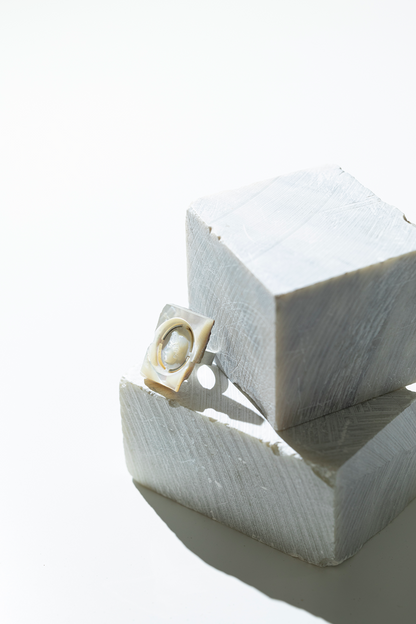 Cut_ Cameo_ Ring_ no1