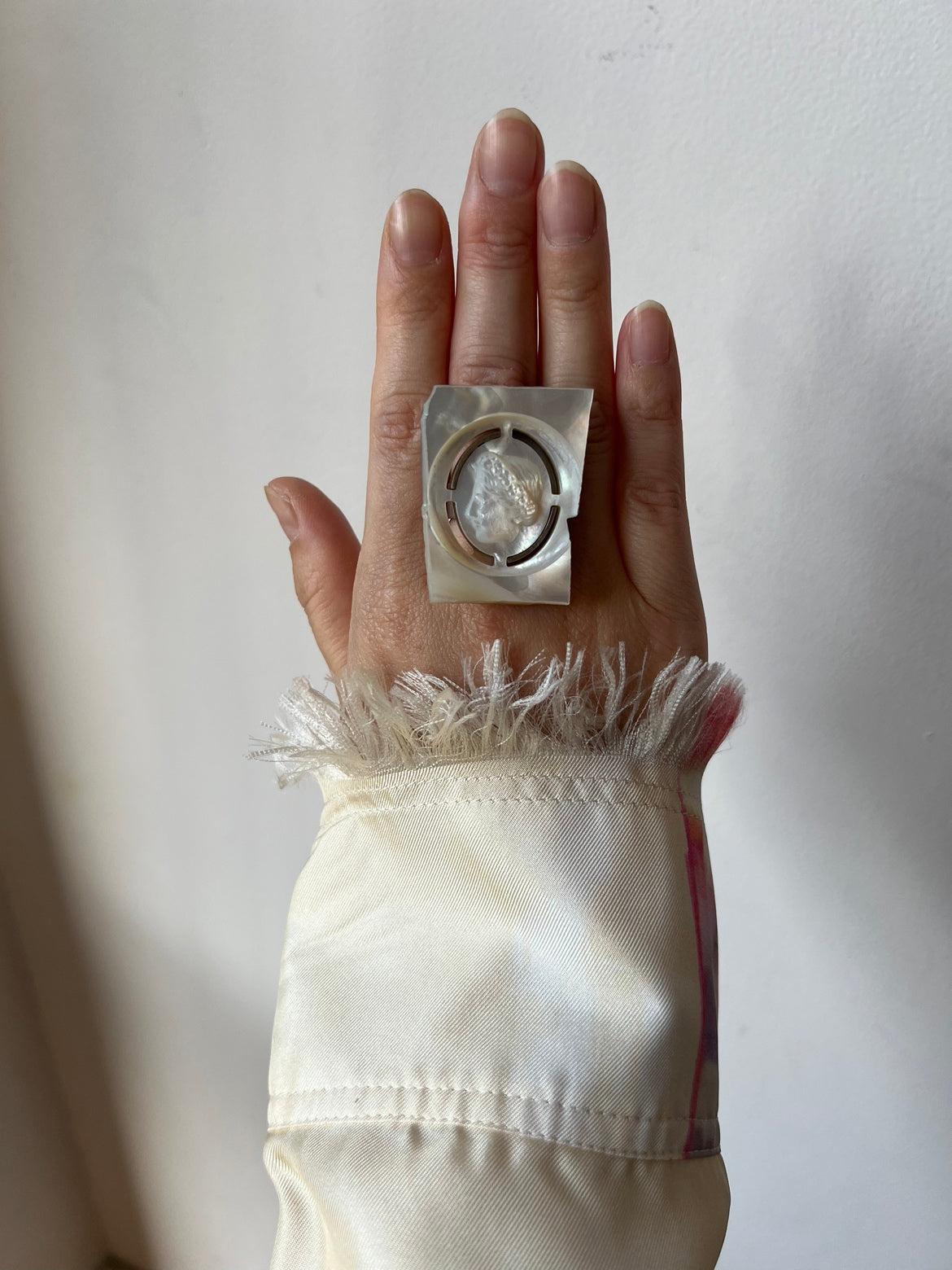 Cut_ Cameo_ Ring_ no1