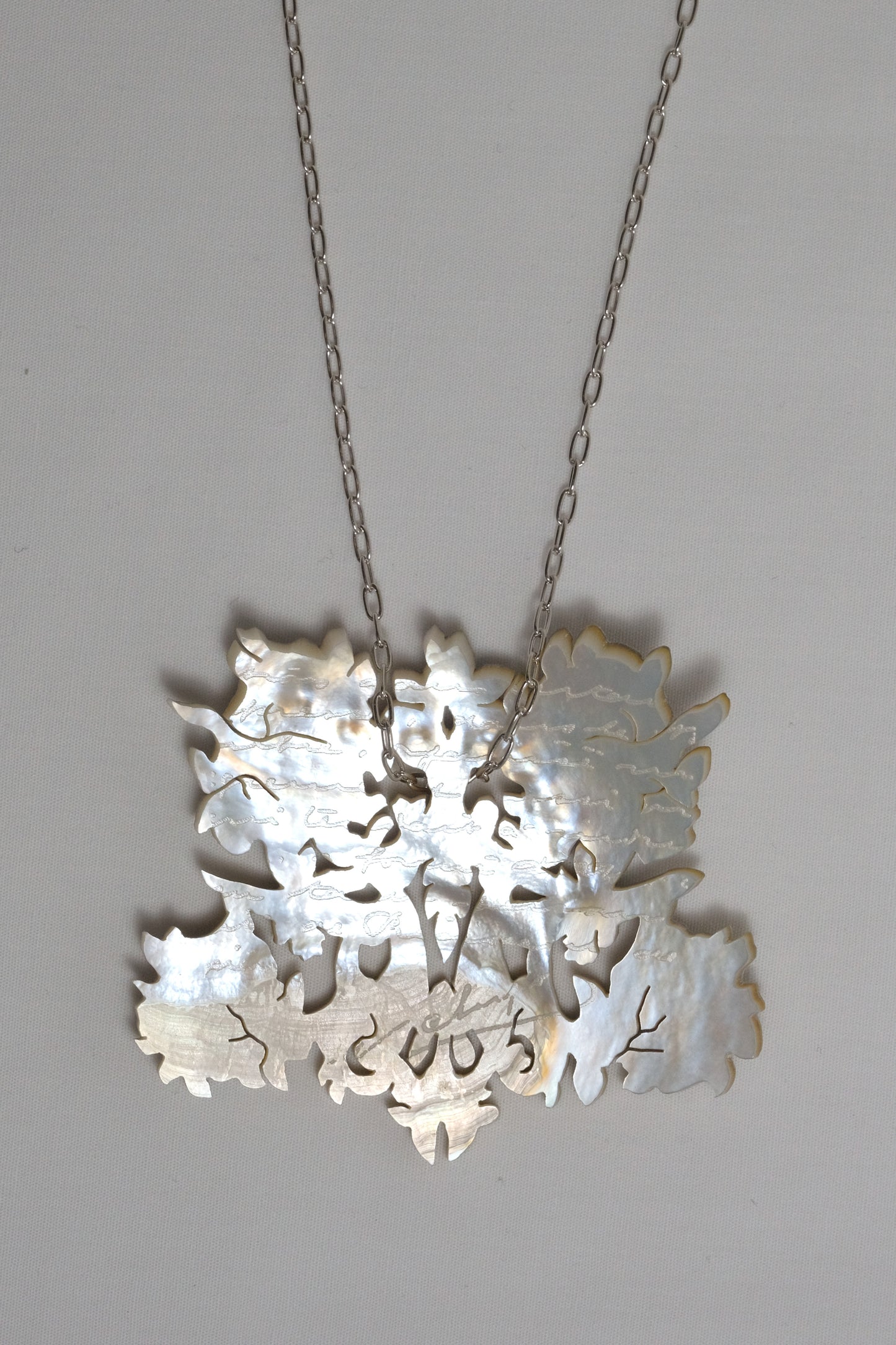 Morris_Pendant_01
