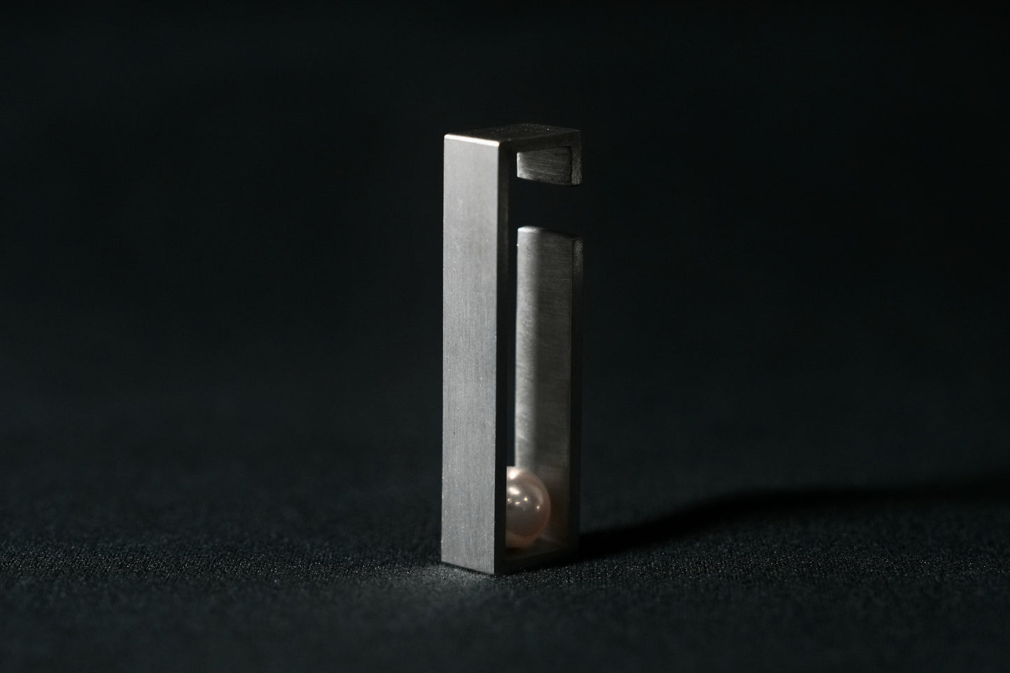 Ear cuff